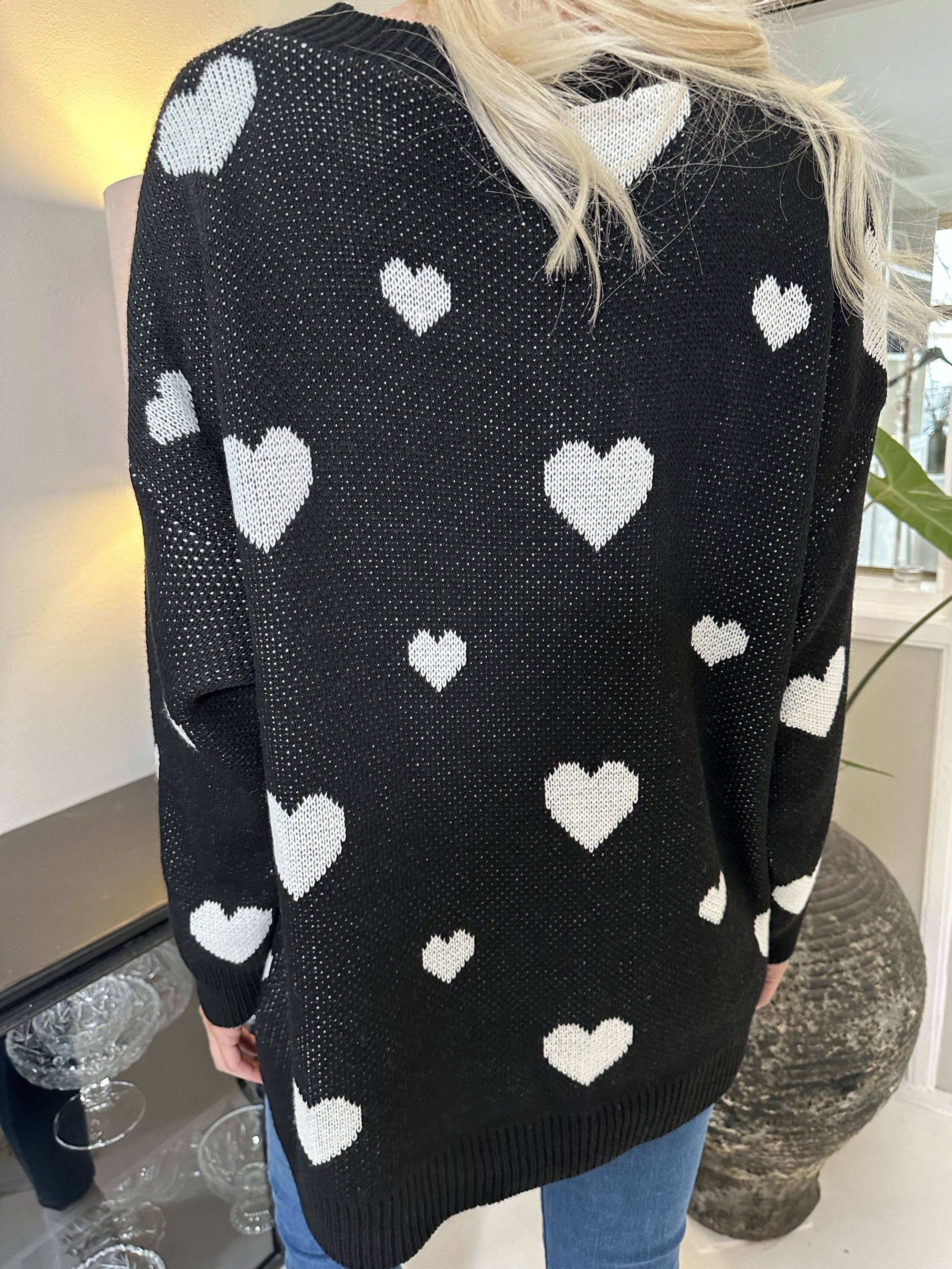 Sifine - Söt stickning med hjärtan